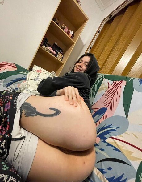 ahribons nacktheit exklusive galerie