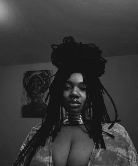 Locked Honey Princess pornostar fotos