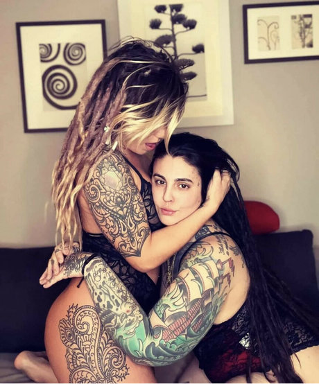 Emmyxchelle nacktheit sex galerie