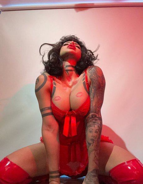 DElettraa schauspielerin nette fotos