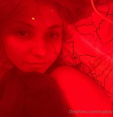 luybov model sexy bild