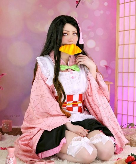 Livibee kunst akt galerien