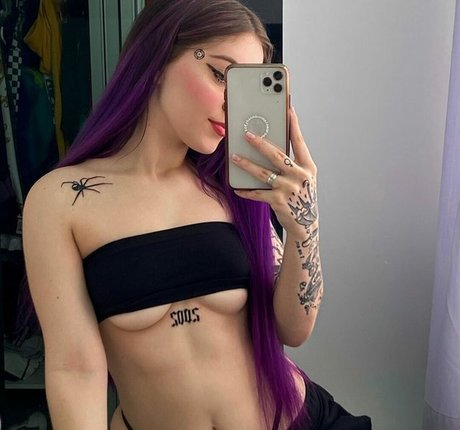 Anajumendes erotische schöne bilder