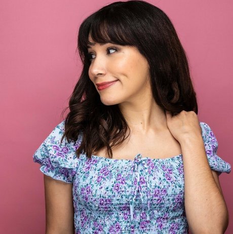 Abelina Sabrina model sexy galerien