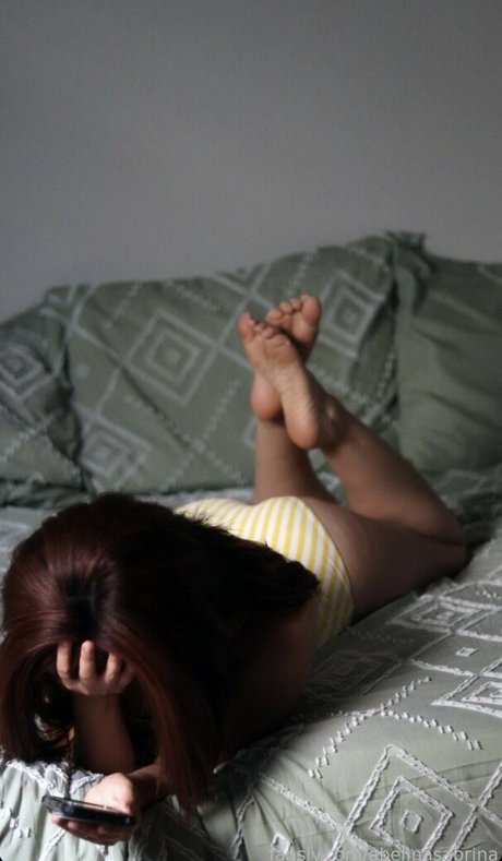 Abelina Sabrina nackten galerie