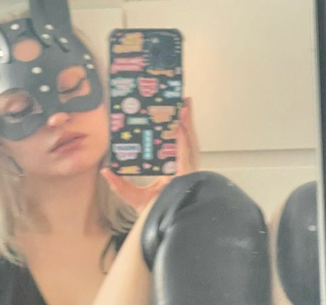 Nihachu nacktheit erotische fotos