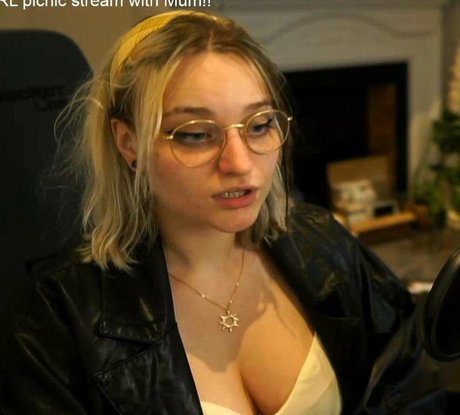 Nihachu sexy erotische fotos