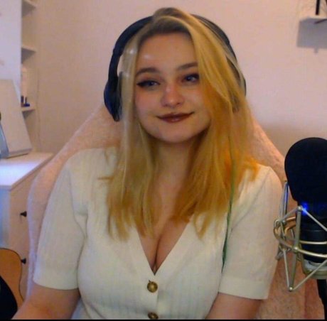 Nihachu model perfekte galerie