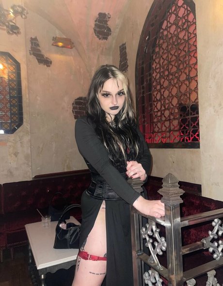 Nihachu hübsche nackten galerie