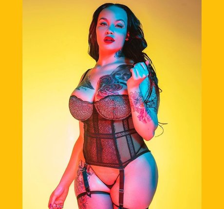 Sara Gold schöne pornostar fotos