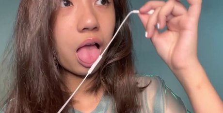 Moon Blitz Asmr pornostar nacktheit galerie