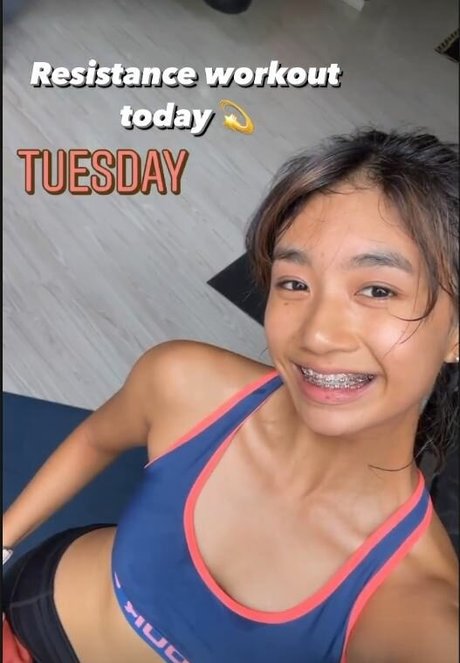 mollige mädchen nur fans xxx nackten bild