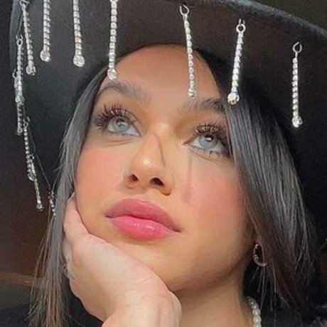 Valeria Carruyo porno heiße bild