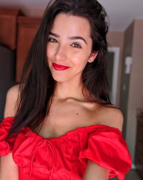 ASMR Glow model porno foto