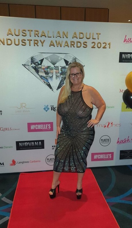 schwarze schwangere onlyfans xxx erotische bild