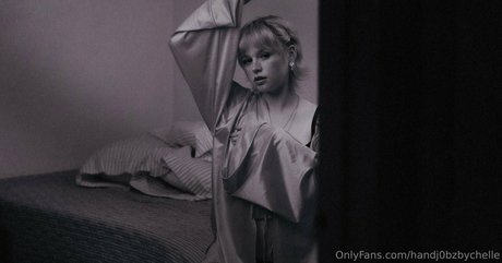 hotchellerae erotische schöne bilder