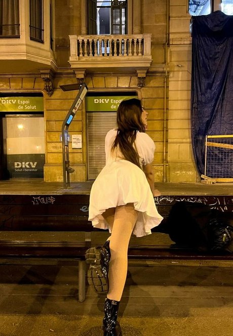 Vika Mednis perfekte erotische bilder