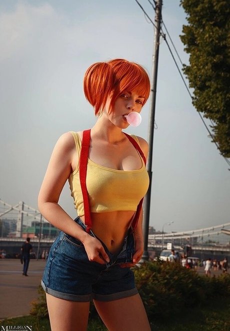 ashenreina kunst porno foto