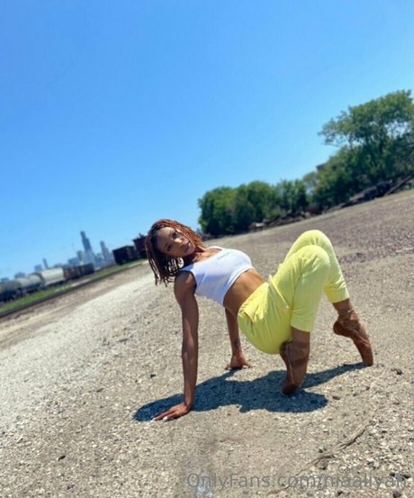 niaaliyah schöne pornografische archiv