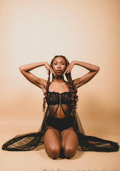 niaaliyah kostenlose pornographische archiv