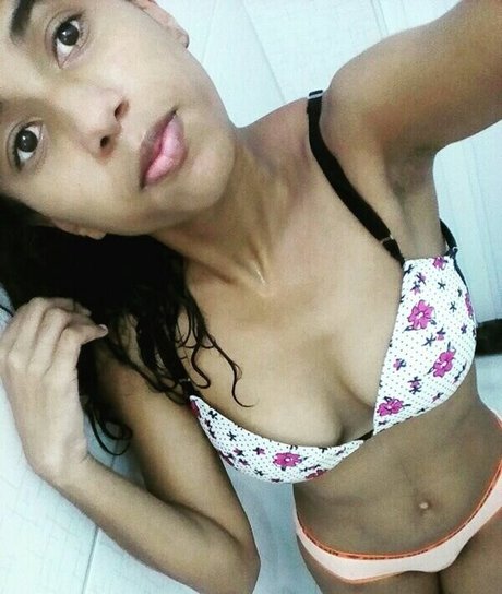 Amiga Marmitinha top akt foto