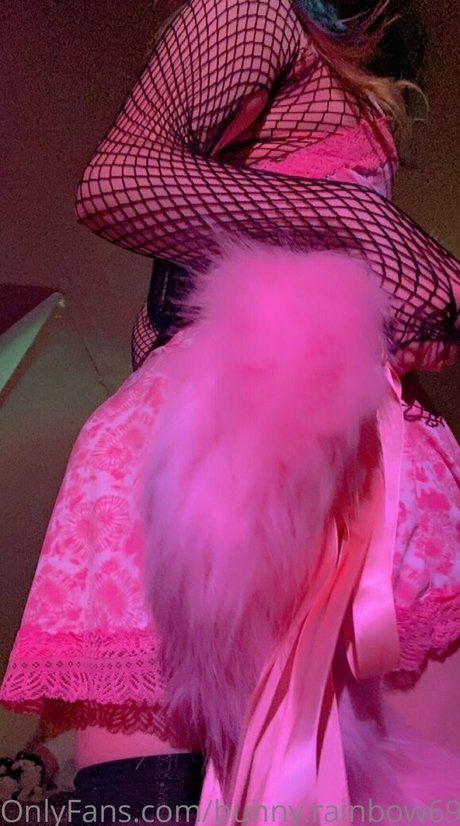 bunny rainbow69 perfekte nackte archiv