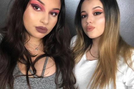 Ilianna xxx akt galerien