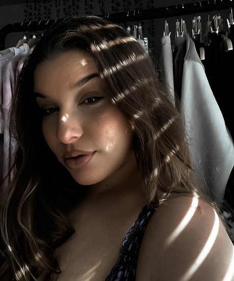 Ilianna freie hd galerien