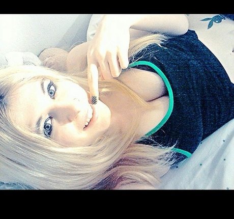 Mireia Rodriguez heiße pornographische bild