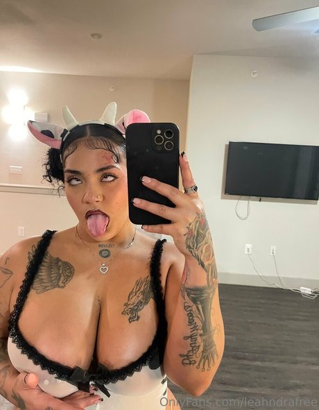 leahndrafree top porno bild