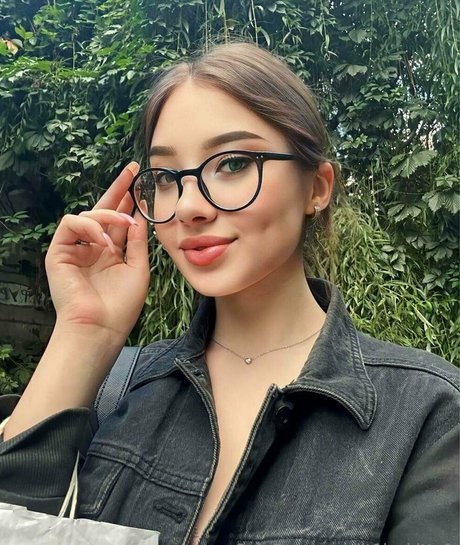 lit1le kitty1 pornostar kostenlose foto