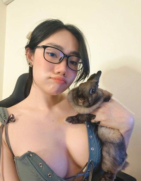 Poon Wrunya nacktheit top fotos