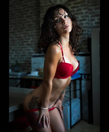 Deeperse hübsche heiße archiv