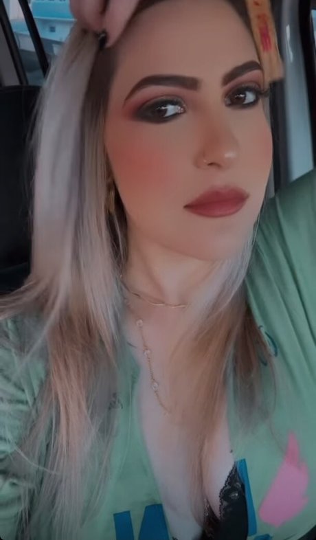 Natacha Fanganiello kostenlose nackt foto