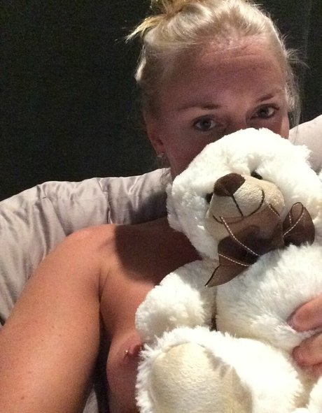 sportstar-onlyfans nacktheit perfekte bild