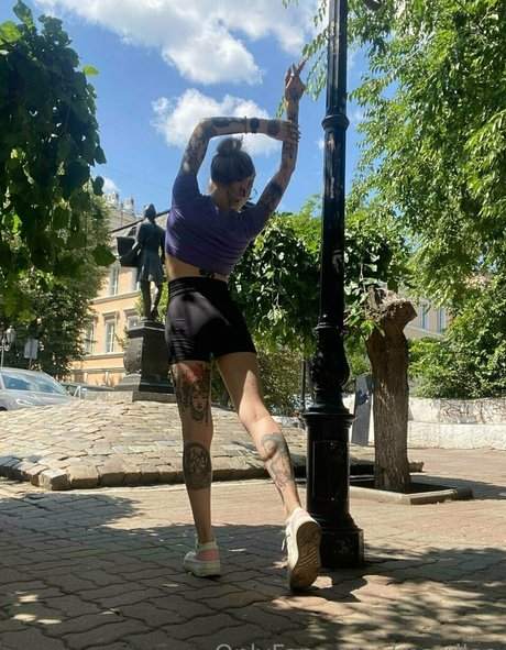 marrllaa exklusive xxx galerien