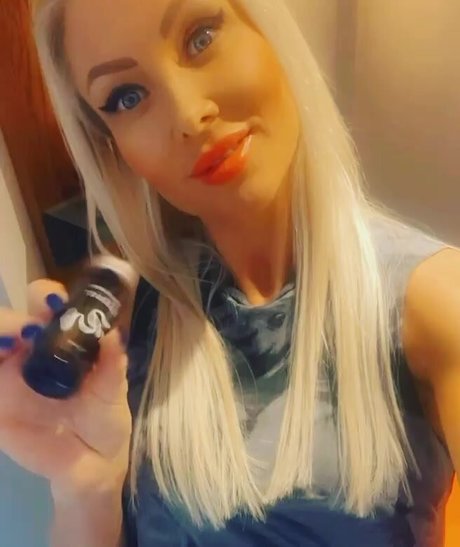 Laura Hermansen erwachsene nackten galerien