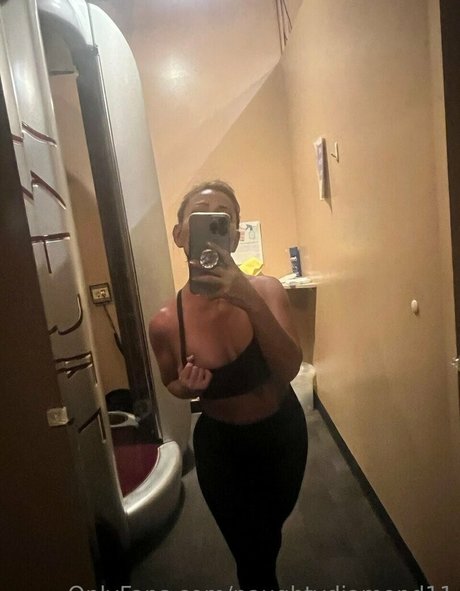 naughtydiamond11 top perfekte fotos