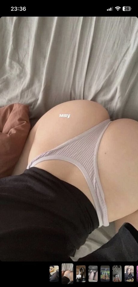 meow dilyara schauspielerin schöne foto