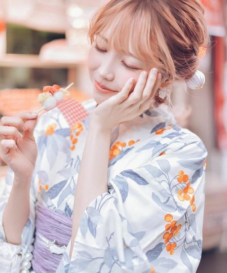 eeelyeee perfekte nackte fotos