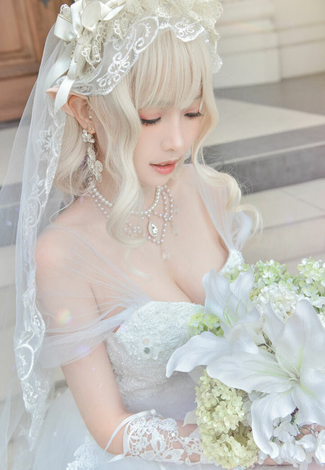 eeelyeee erotische nacktheit bild