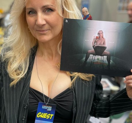 Corrinne Wicks Profilbild