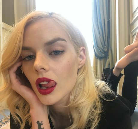 kurvige lesbische onlyfans heiße schöne fotos