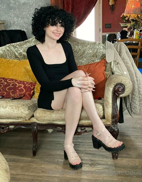 lilmissprecious perfekte nackte bilder