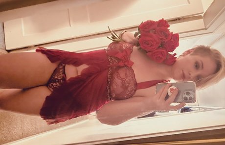 Harmony By Day freie porno foto