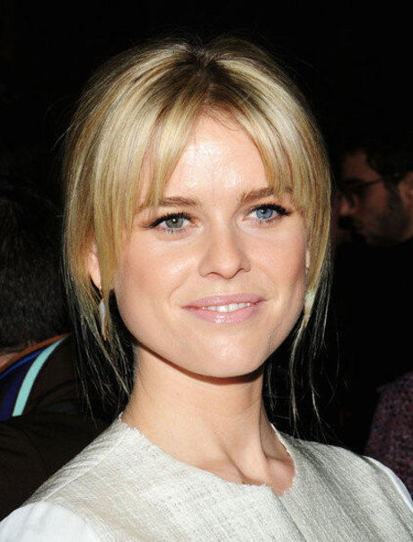 Alice Eve hd erwachsene bilder