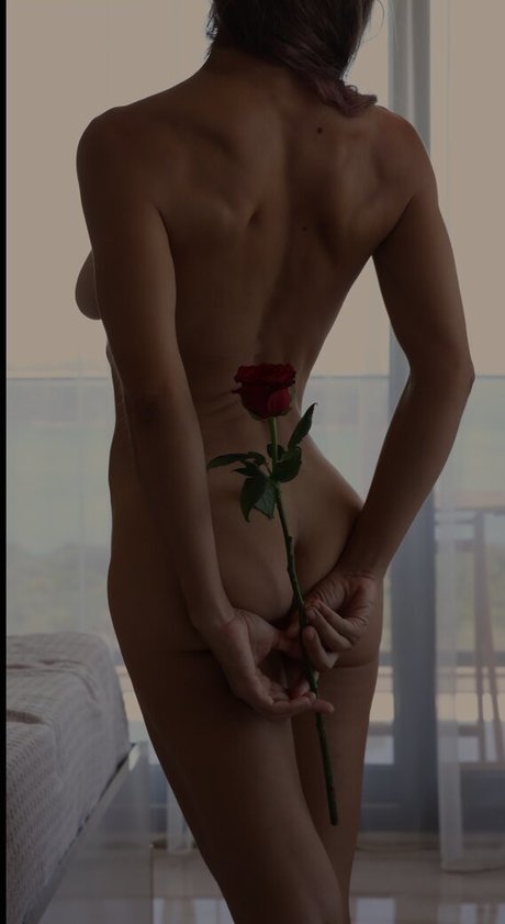 Tunaapari top nacktheit fotos