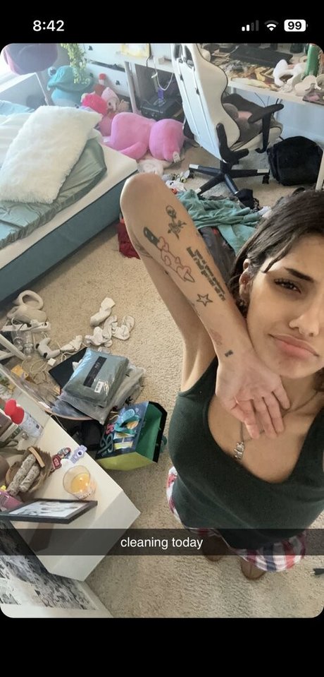 noordabashh schöne nackt bild