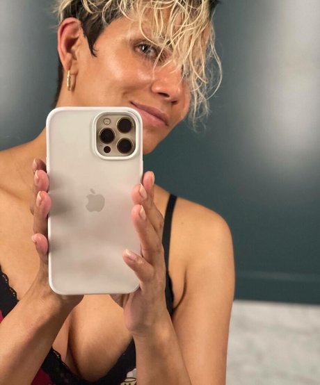 Halle Berry kunst freie archiv