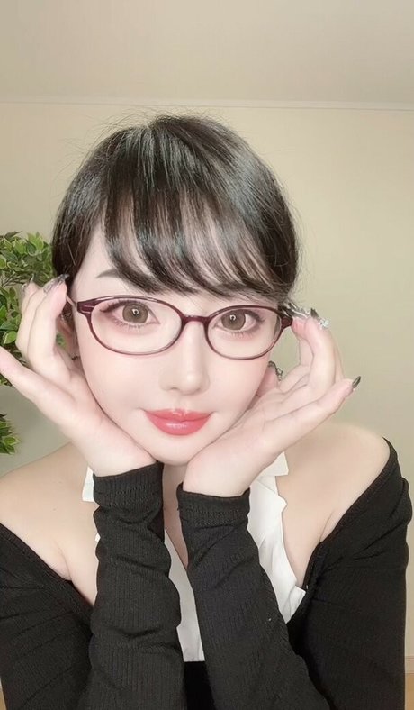 Ayachamo 1028 perfekte nackte bild